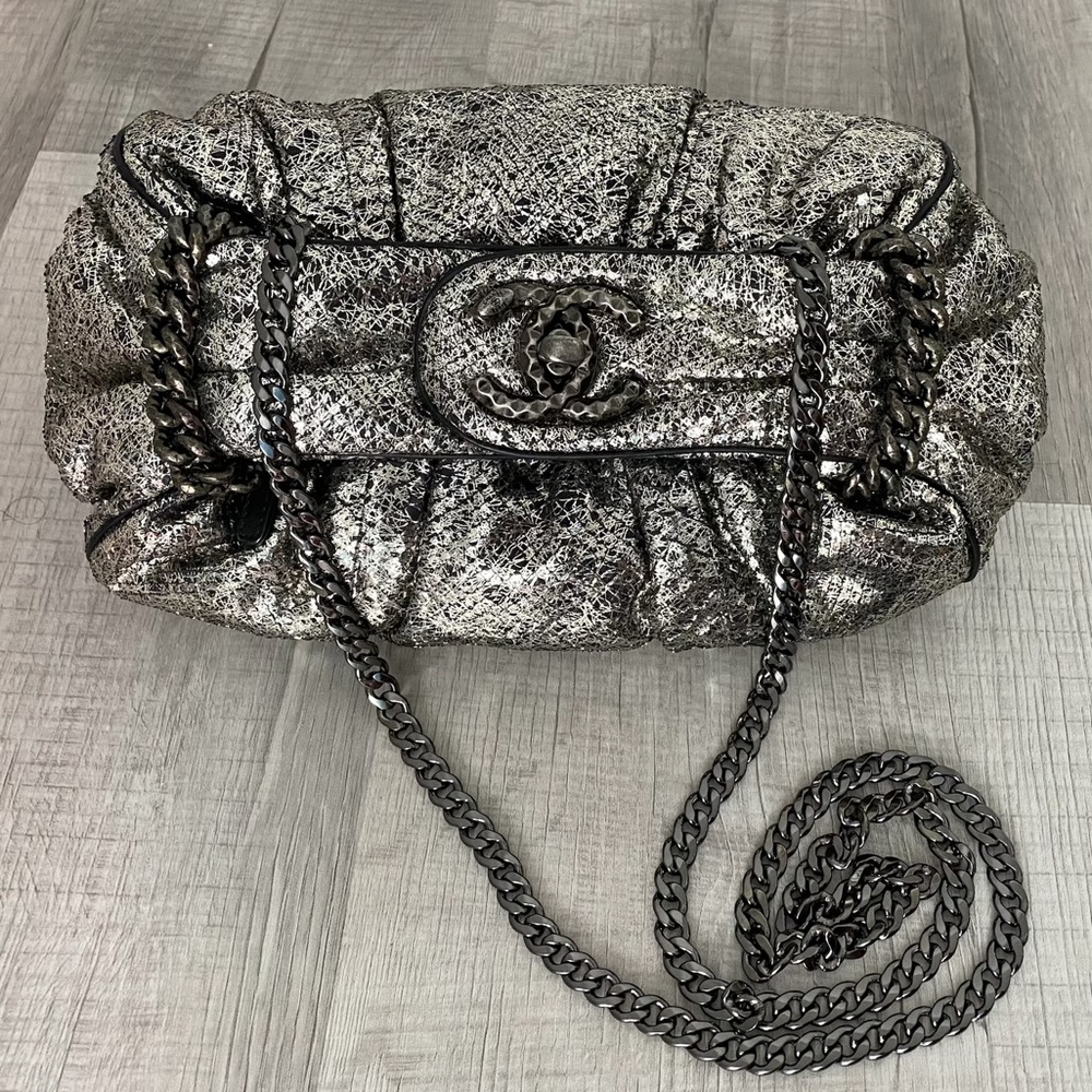 ❤️Sale❤️Chanel runway snakeskin clutch bag - Picture 1 of 15